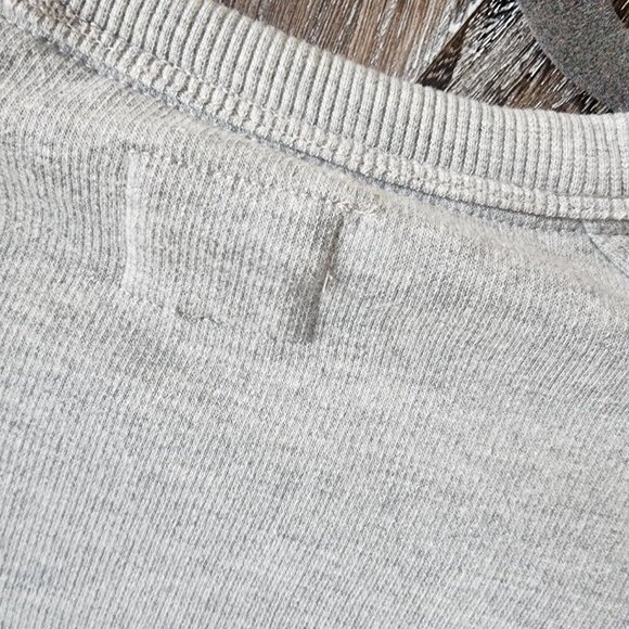 Champion Authentic Athletic Apparel Size Medium Gray Crew Neck Logo Sweatshirt - Picture 6 of 10